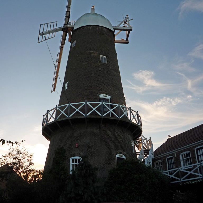 Отель The Windmill Скарборо Номер фото